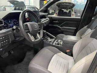 2025 Toyota Tacoma IV, серый, 6922350 рублей, вид 5