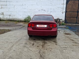 2007 Honda Civic VIII, красный, 750000 рублей, вид 3