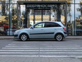 2007 Kia Rio II, серый, 610000 рублей, вид 4
