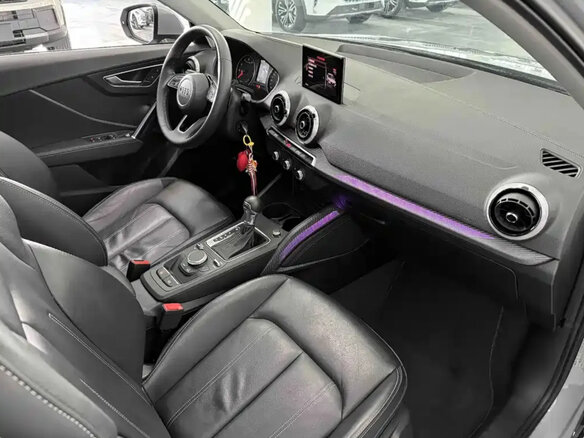 2022 Audi Q2 L 35 TFSI I Рестайлинг, серебристый, 2050000 рублей - вид 7