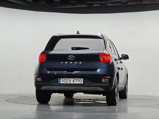 2022 Hyundai Venue I, синий, 1596000 рублей, вид 4
