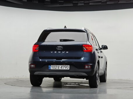2022 Hyundai Venue I, синий, 1596000 рублей, вид 4