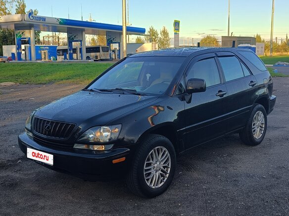 1998 Lexus RX 300 I, чёрный