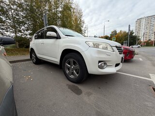 2012 Toyota RAV4 III (XA30) Рестайлинг, белый, 1650000 рублей, вид 3