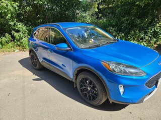 2020 Ford Escape IV, синий, 2350000 рублей, вид 2
