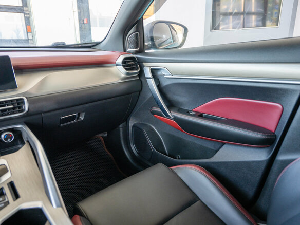 2023 Geely Coolray I, синий, 2800000 рублей - вид 24