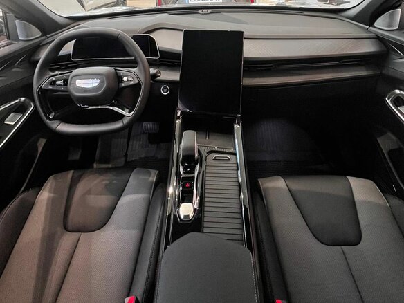 2026 Geely Cityray, серебристый, 3344990 рублей - вид 5