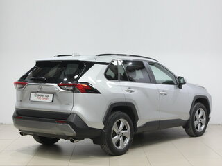2021 Toyota RAV4 V (XA50), серый, 3370000 рублей, вид 5
