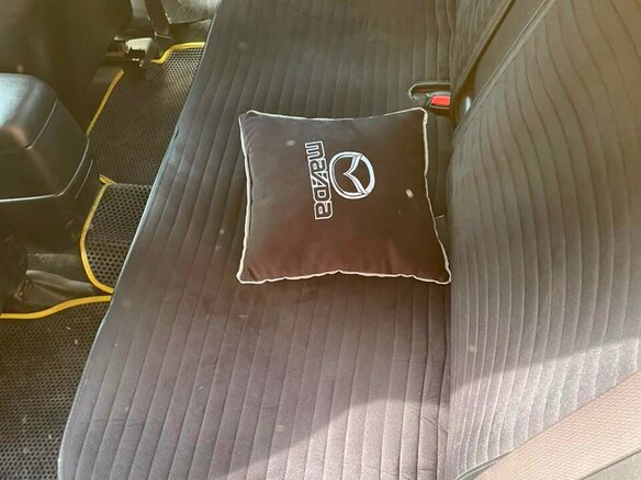 2003 Mazda 6 I (GG), жёлтый, 365000 рублей - вид 21