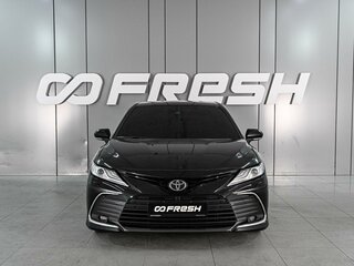 2020 Toyota Camry VIII (XV70), чёрный, 2375000 рублей, вид 3