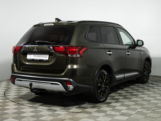 2019 Mitsubishi Outlander III Рестайлинг 3, коричневый, 1699700 рублей, вид 5