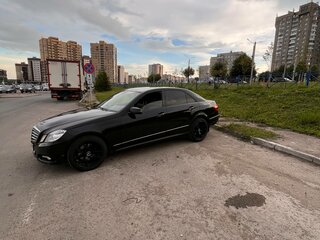 2009 Mercedes-Benz E-Класс 300 IV (W212, S212, C207), чёрный, 1150000 рублей, вид 5