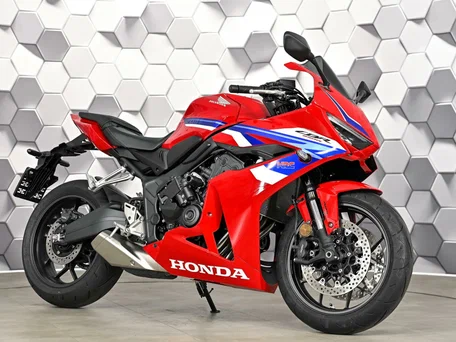 2024 Honda CBR 650R, красный, 1199000 рублей, вид 1