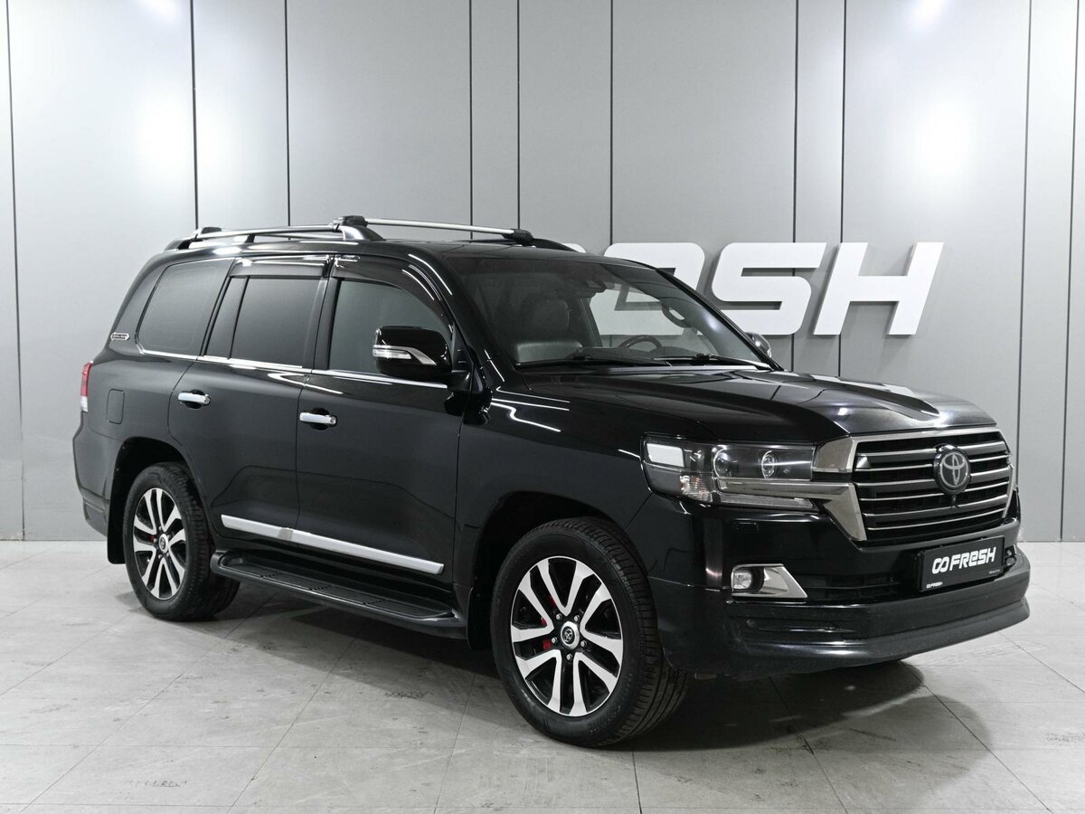 Открыть фотографии: Toyota Land Cruiser 200 Series Рестайлинг 2