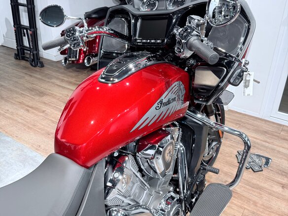2021 Indian Challenger, красный, 2499000 рублей - вид 14