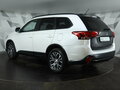 2016 Mitsubishi Outlander III Рестайлинг 2, белый, 1849000 рублей - вид 6