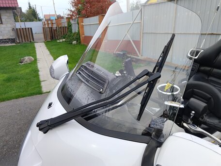 2009 Honda GL 1800 Gold Wing, белый, 1300000 рублей, вид 3