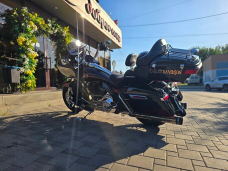 2011 Harley-Davidson Road Glide, чёрный, 1950000 рублей, вид 4