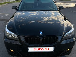 2005 BMW 5 серии 520i V (E60/E61), чёрный, 950000 рублей, вид 2