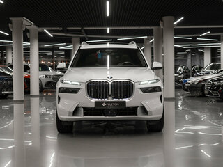 2024 BMW X7 40d I (G07) Рестайлинг, белый, 13600000 рублей, вид 3