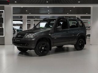 2016 Chevrolet Niva I Рестайлинг, серый, 730000 рублей, вид 1