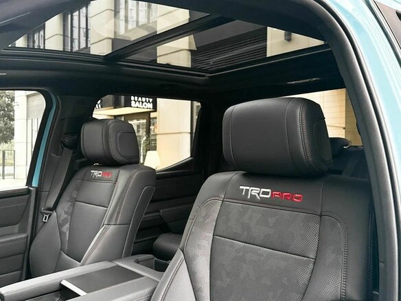 2026 Toyota Tundra Double Cab III, чёрный, 10900000 рублей - вид 11