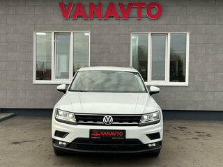 2018 Volkswagen Tiguan II, белый, 2570000 рублей, вид 2