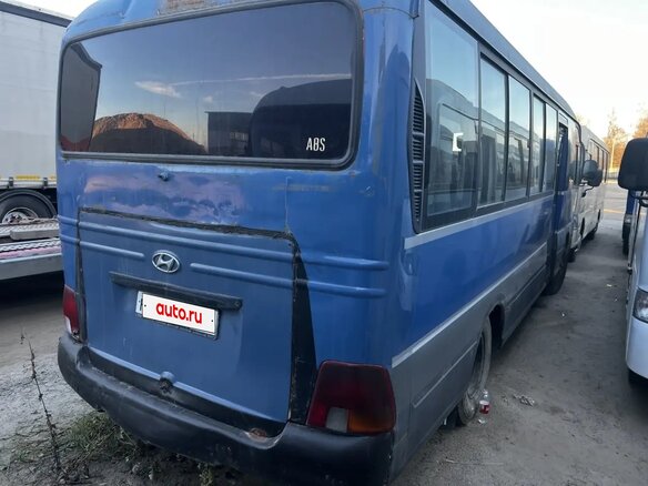 2006 Hyundai County, синий, 380000 рублей - вид 3