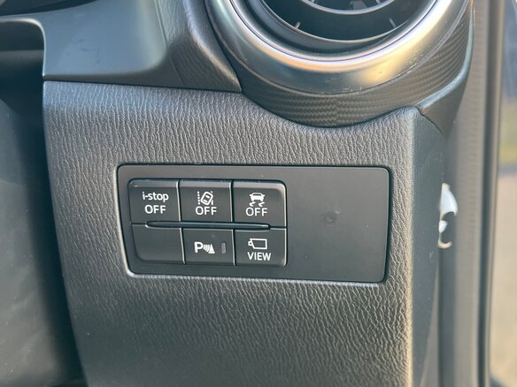 2019 Mazda 2 III (DJ) Рестайлинг, синий, 1540000 рублей - вид 10