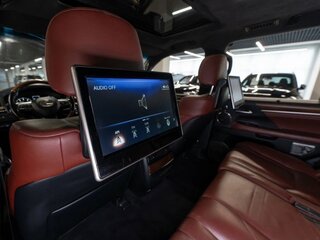 2016 Lexus LX 570 III Рестайлинг 2, чёрный, 5800000 рублей, вид 4
