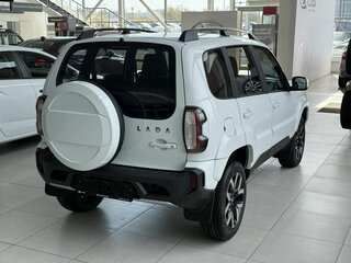 2026 Lada (ВАЗ) Niva Travel I Рестайлинг, белый, 1814000 рублей, вид 3