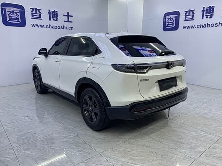 2023 Honda HR-V III, белый, 2050000 рублей, вид 4