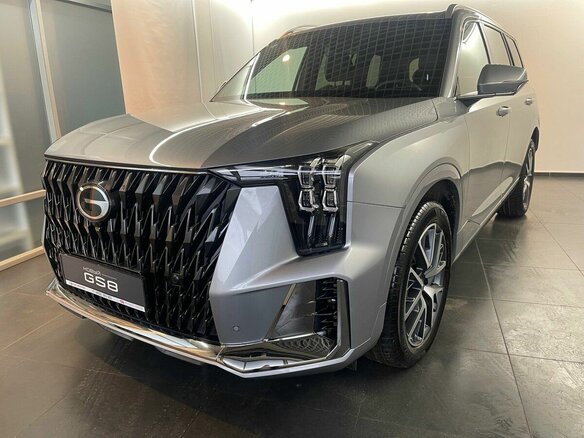 2026 GAC GS8 Dragon II, серебристый, 4899900 рублей - вид 4