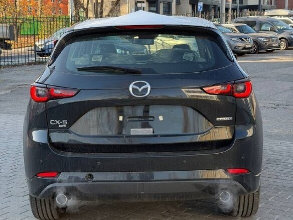 2026 Mazda CX-5 II Рестайлинг, чёрный, 4949000 рублей - вид 4