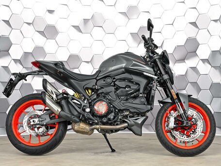 2021 Ducati Monster 937, серый, 819000 рублей, вид 3