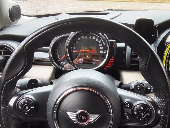 2014 Mini Hatch Cooper S III (F55/F56), синий, 2100000 рублей - вид 15