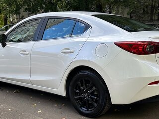 2016 Mazda 3 III (BM), белый, 1200000 рублей, вид 4