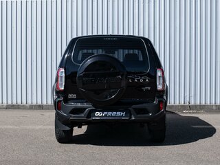 2023 Lada (ВАЗ) Niva Travel I, чёрный, 1079000 рублей, вид 4