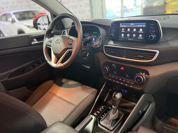 2020 Hyundai Tucson III Рестайлинг, белый, 2700000 рублей - вид 30