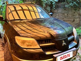 2005 Mitsubishi Outlander I, чёрный, 645000 рублей, вид 1
