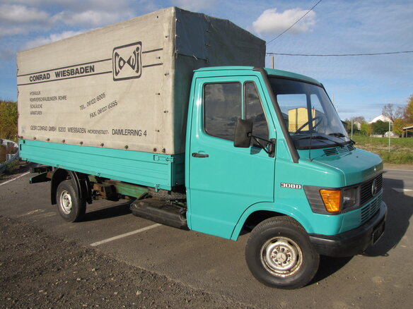 1994 Mercedes-Benz T1, зелёный, 1550000 рублей