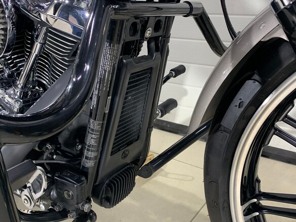 2018 Harley-Davidson Breakout, серый, 1750000 рублей - вид 21