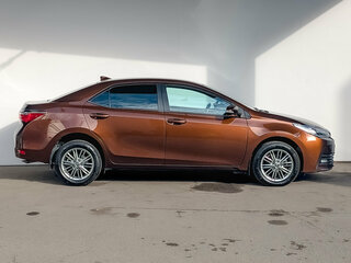 2018 Toyota Corolla XI (E160, E170, E180) Рестайлинг 1, коричневый, 1750000 рублей, вид 4
