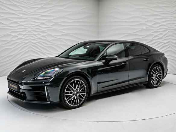 2026 Porsche Panamera 4 III, чёрный, 20499000 рублей - вид 6
