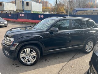 2018 Volkswagen Teramont I, чёрный, 3150000 рублей, вид 5