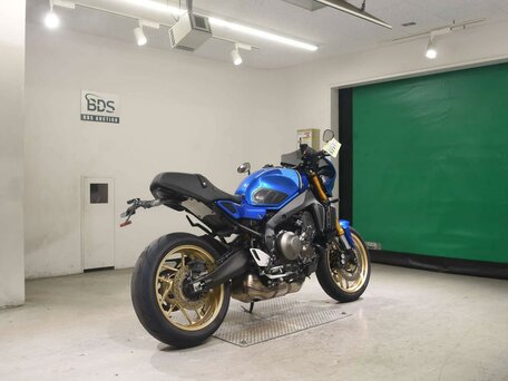2023 Yamaha XSR900, синий, 899000 рублей, вид 5