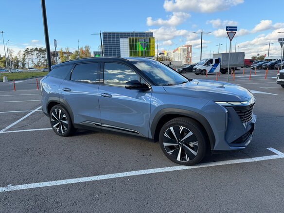 2024 Geely Atlas II, синий, 2800000 рублей - вид 5