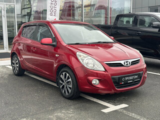 2010 Hyundai i20 I, красный, 740000 рублей, вид 4