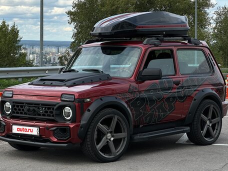 2015 Lada (ВАЗ) 2121 (4x4) I Рестайлинг, красный, 800000 рублей, вид 2