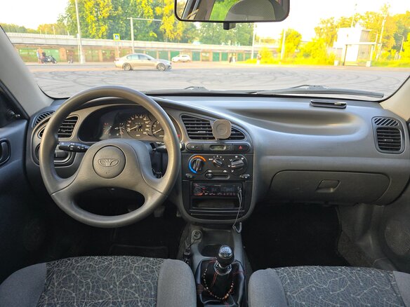 2008 Daewoo Lanos, красный, 450000 рублей - вид 10